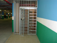 iMAT Full Height Turnstile with Guide (single) installation photo